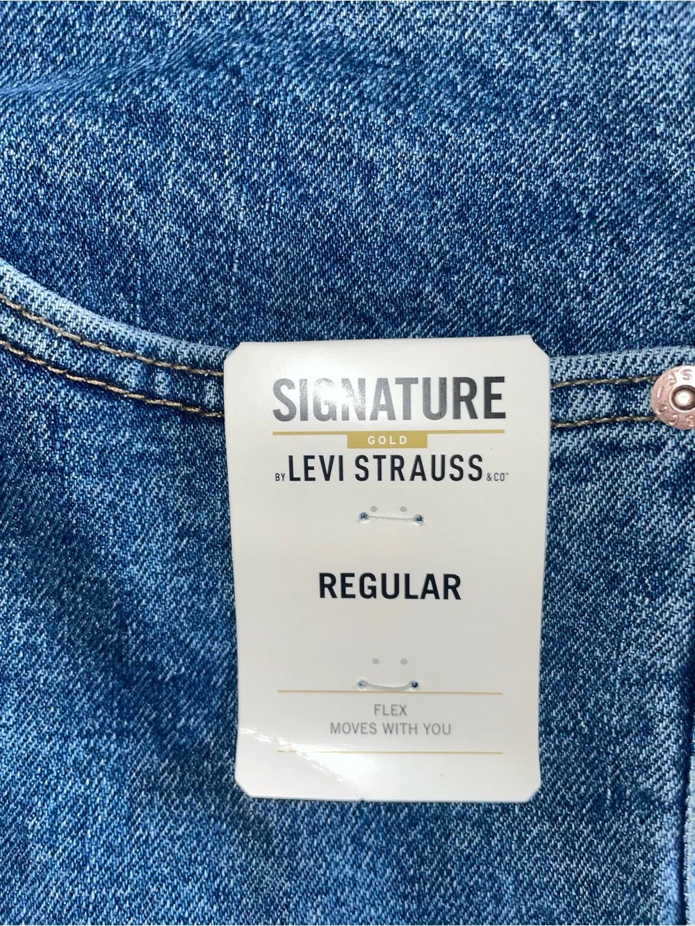 Signature by Levi Strauss Men's Light Blue Bootcut Jeans